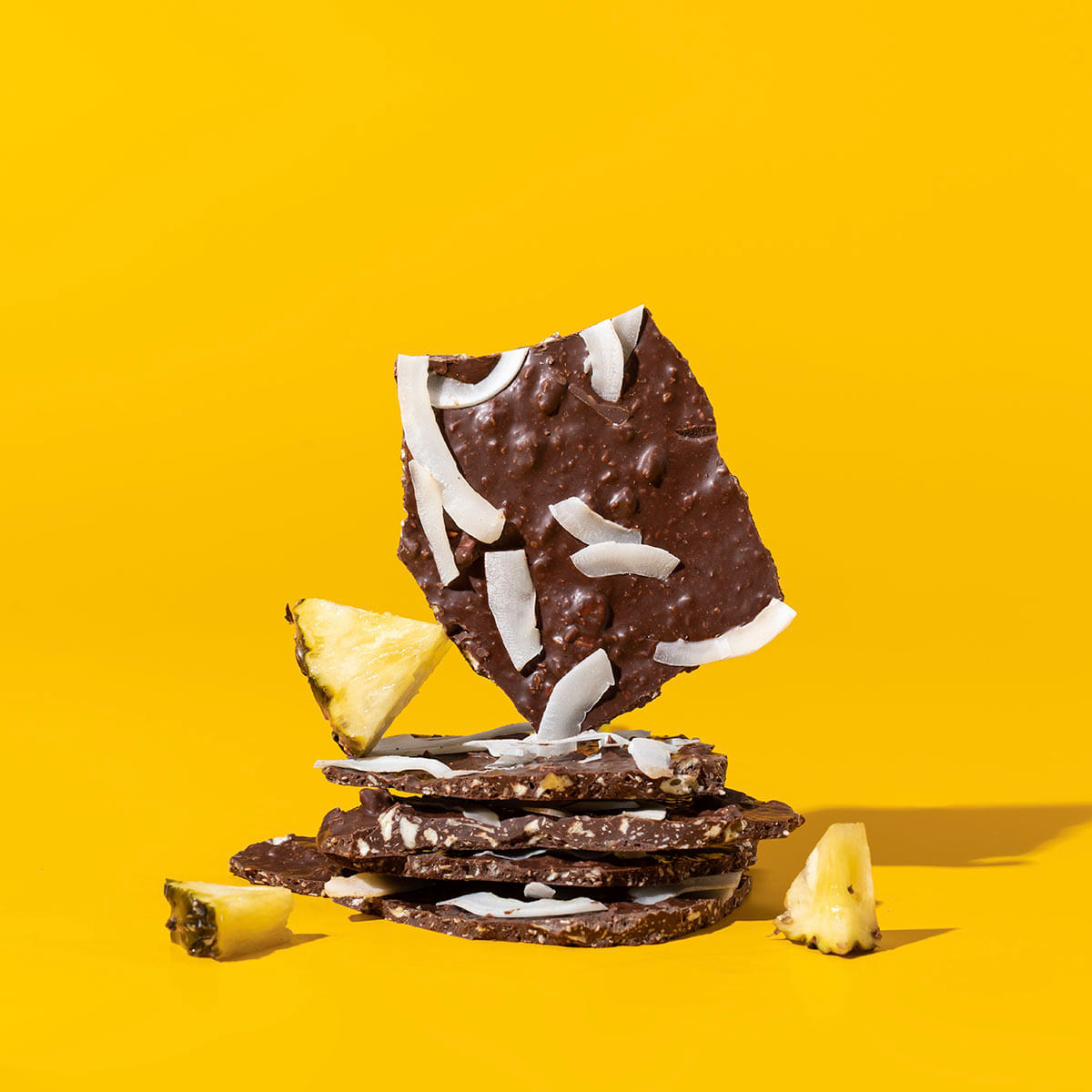 Chocolate Quebra-Quebra  de Abacaxi com Coco | 200g - Foto 2